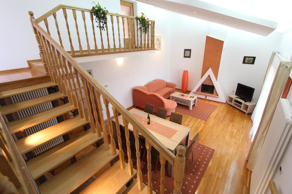 Apartment Villa Nera Pula Oda fotoğraf