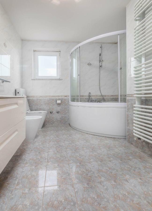 Apartment Villa Nera Pula Dış mekan fotoğraf