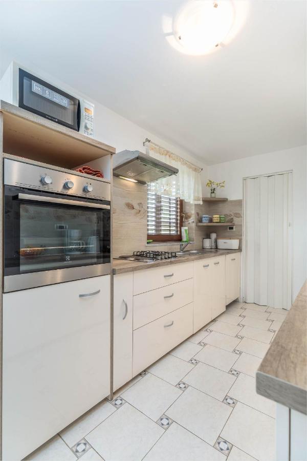 Apartment Villa Nera Pula Dış mekan fotoğraf