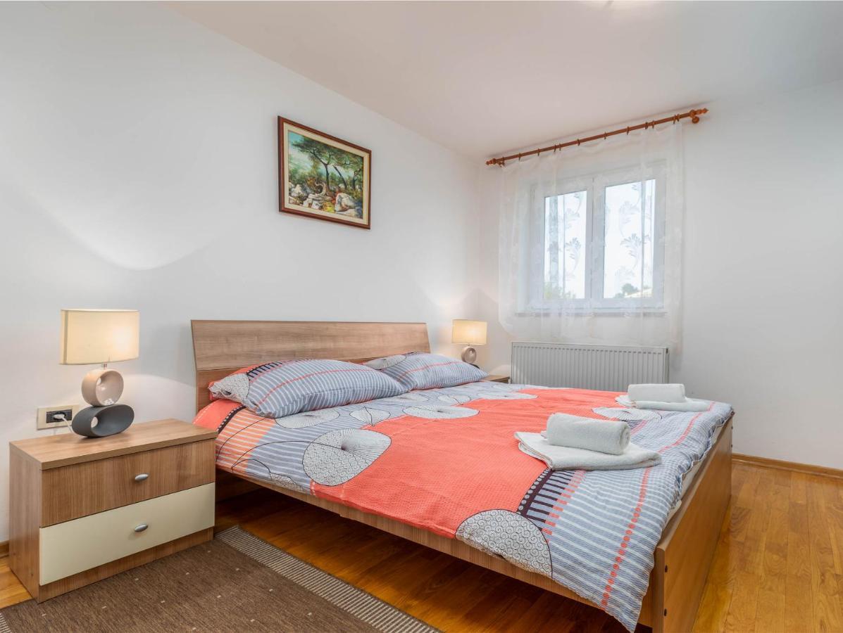 Apartment Villa Nera Pula Dış mekan fotoğraf